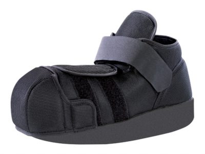 79_81513_off_loading_diabetic_shoe_small_black_hires__94105.1367774164